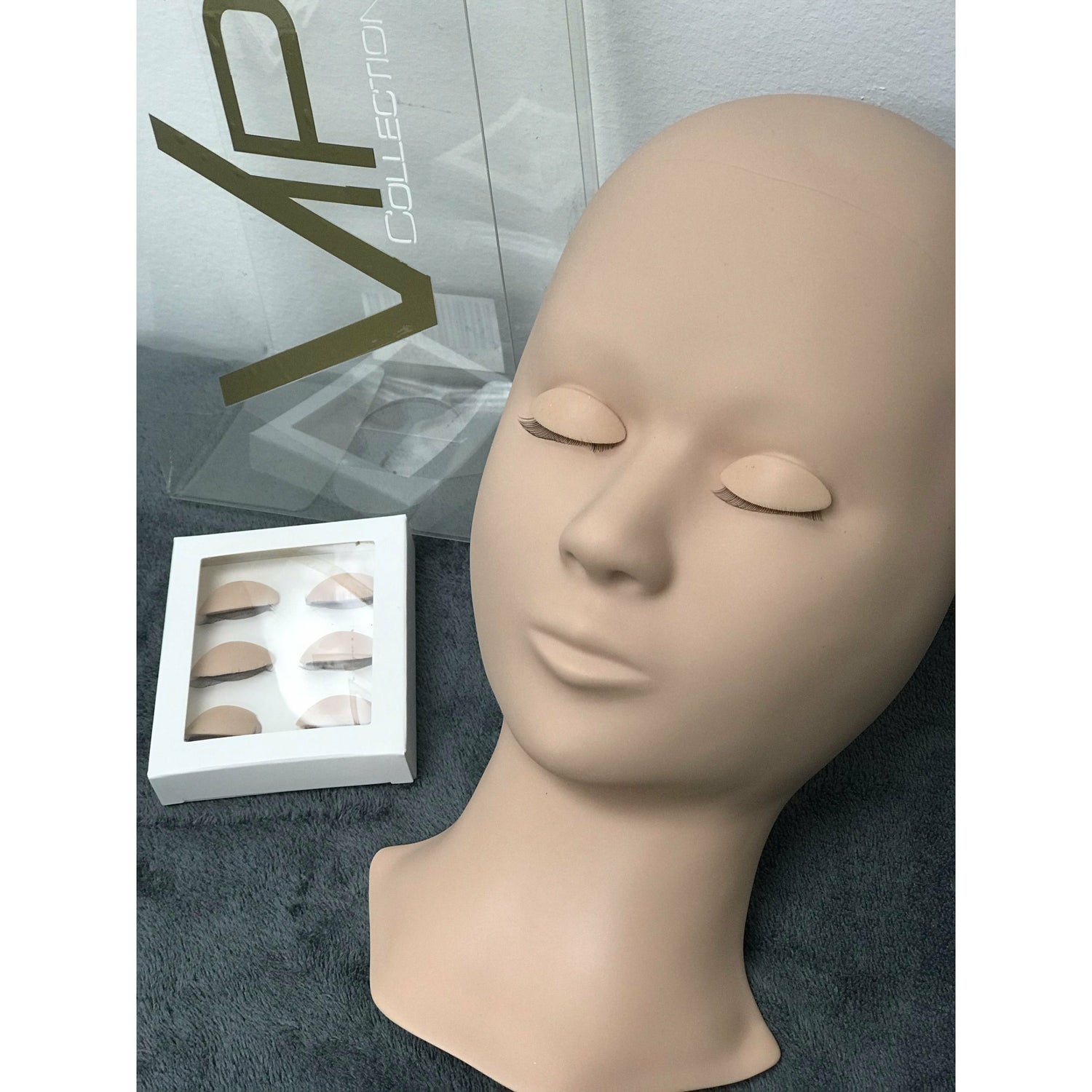 New Eyelash Practice Mannequin with 3 sets of removable eyes. - VIP Extensions