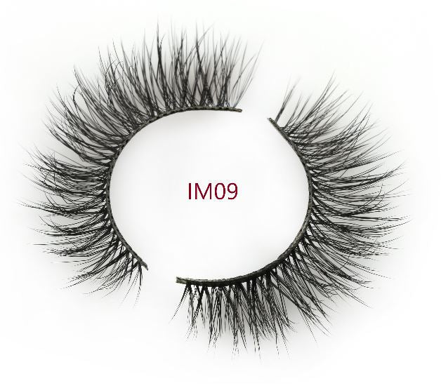 12 Slots - Display with Magnetic Lashes with eyeliner - VIP Extensions