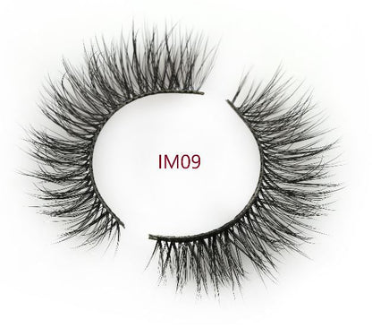 12 Slots - Display with Magnetic Lashes with eyeliner - VIP Extensions