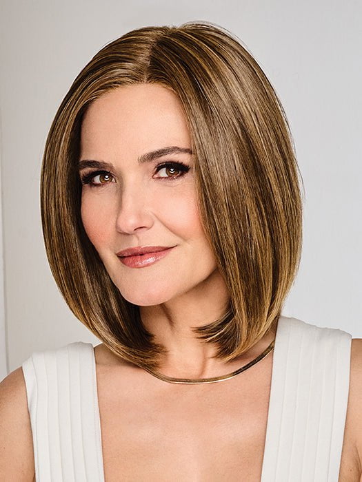 Raquel Welch Cruise Control Wig - hand-tied lace front pageboy bob, model front view