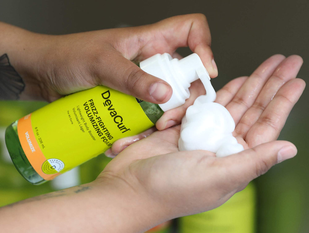 DevaCurl Frizz Foam