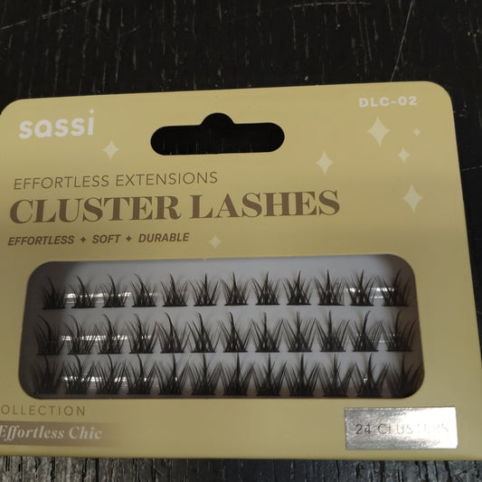 cluster lashes 02 - VIP Extensions