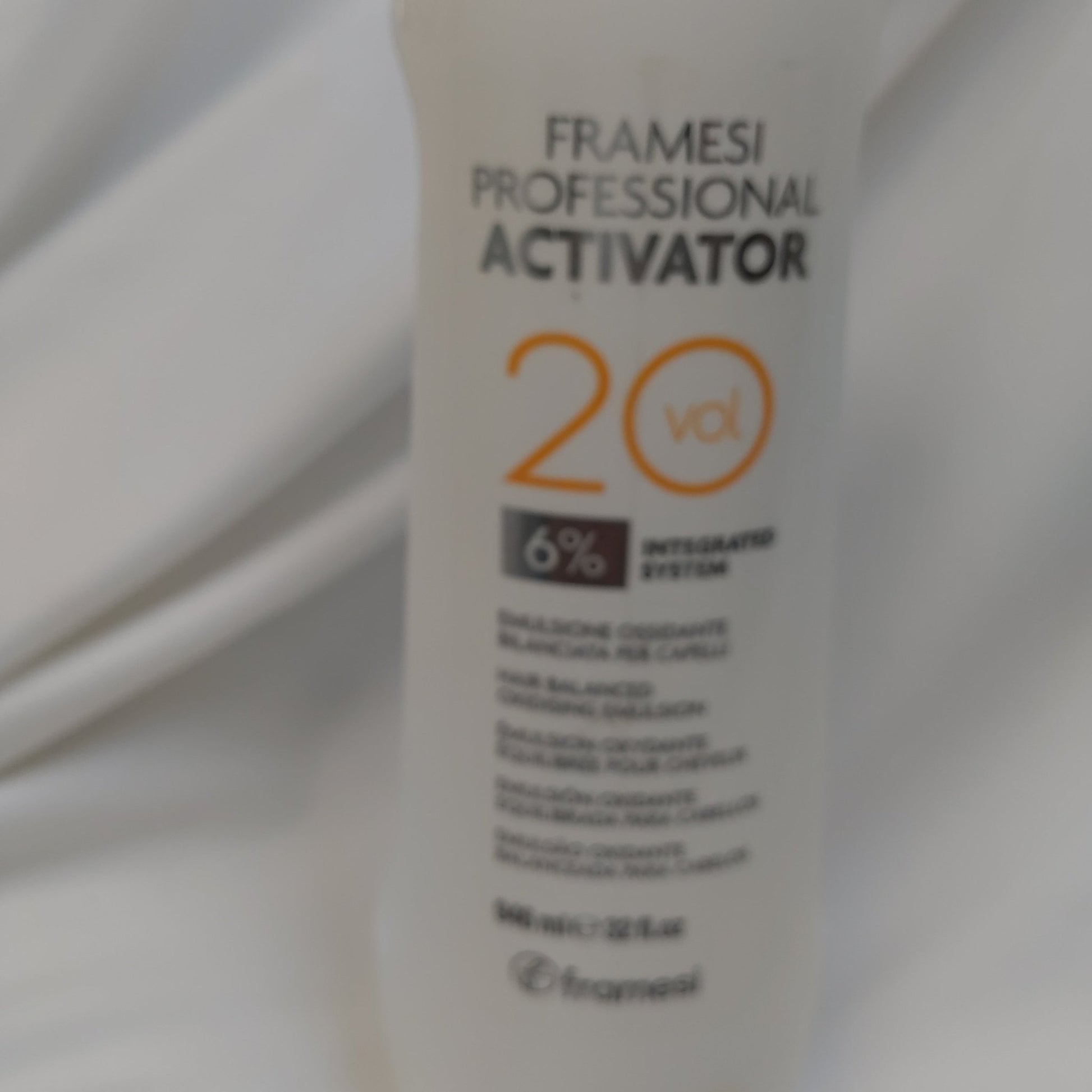 Framesi Professional Activator 20 Volume / 6% Hair Balanced Oxidizing Emulsion Developer - VIP Extensions