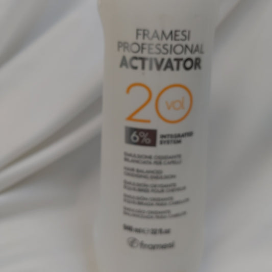 Framesi Professional Activator 20 Volume / 6% Hair Balanced Oxidizing Emulsion Developer - VIP Extensions