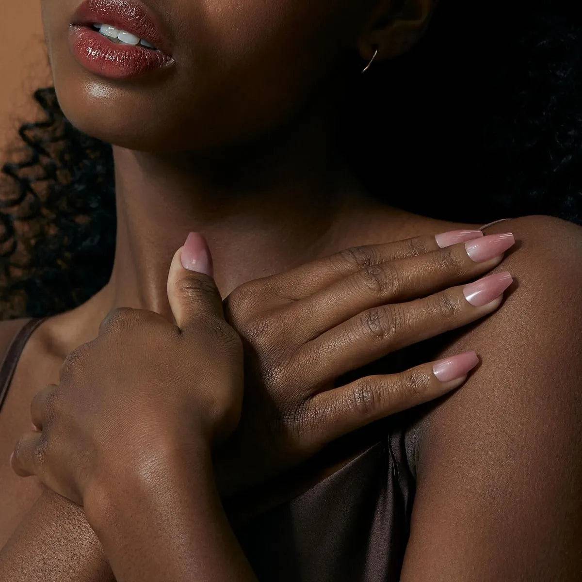 KISS Bare but Better Nails Nude - VIP Extensions