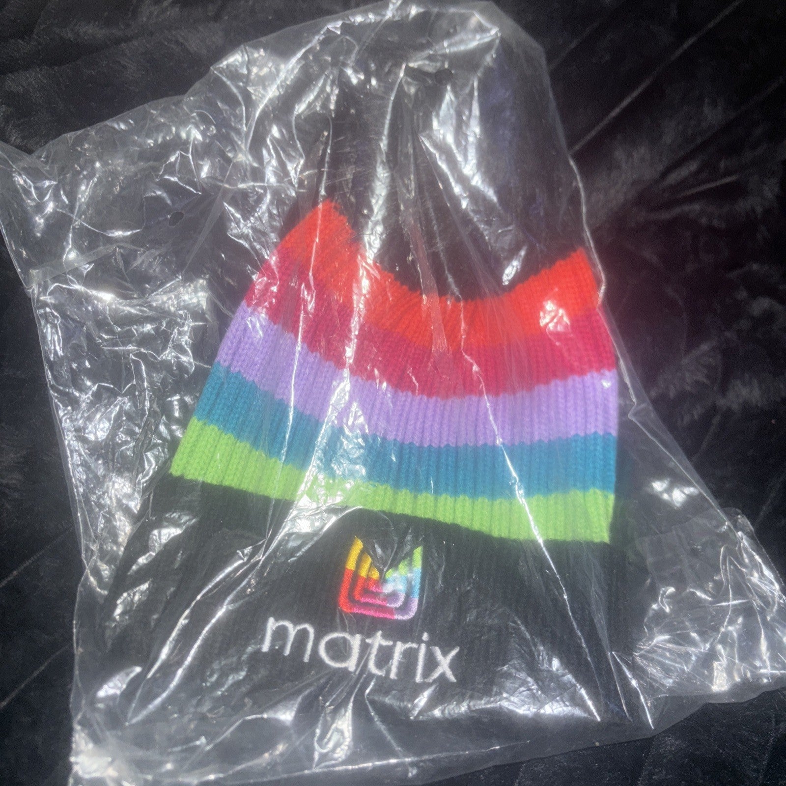 Matrix Black and Striped Pom Beanie Hat Pom New in Package - VIP Extensions
