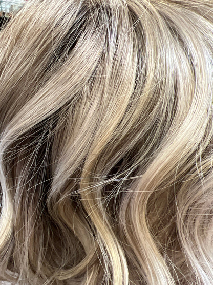 NEW! Waves and Raves by Raquel Welch Sheer Luxury - Feather Lite - VIP Extensions