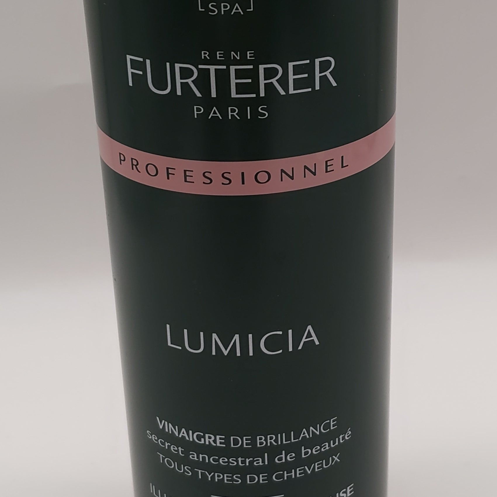 RENE Furterer LUMICIA Illuminating Shine Rinse All Hair Types 20.2 Oz - VIP Extensions
