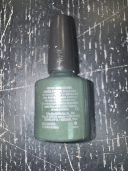 CND Shellac A1 Asphalt bottle detail