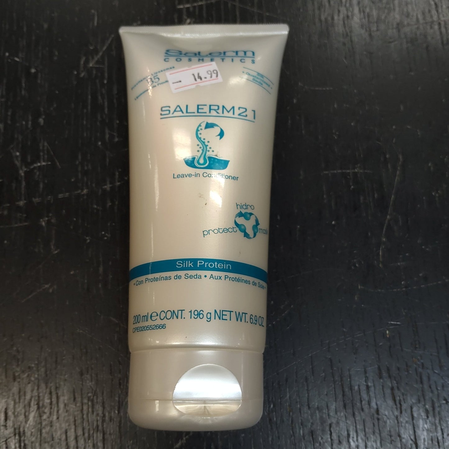 Salerm 21 Leave - In Conditioner 6.9 oz (200 ml) w/ Absolute Facial Mask - VIP Extensions