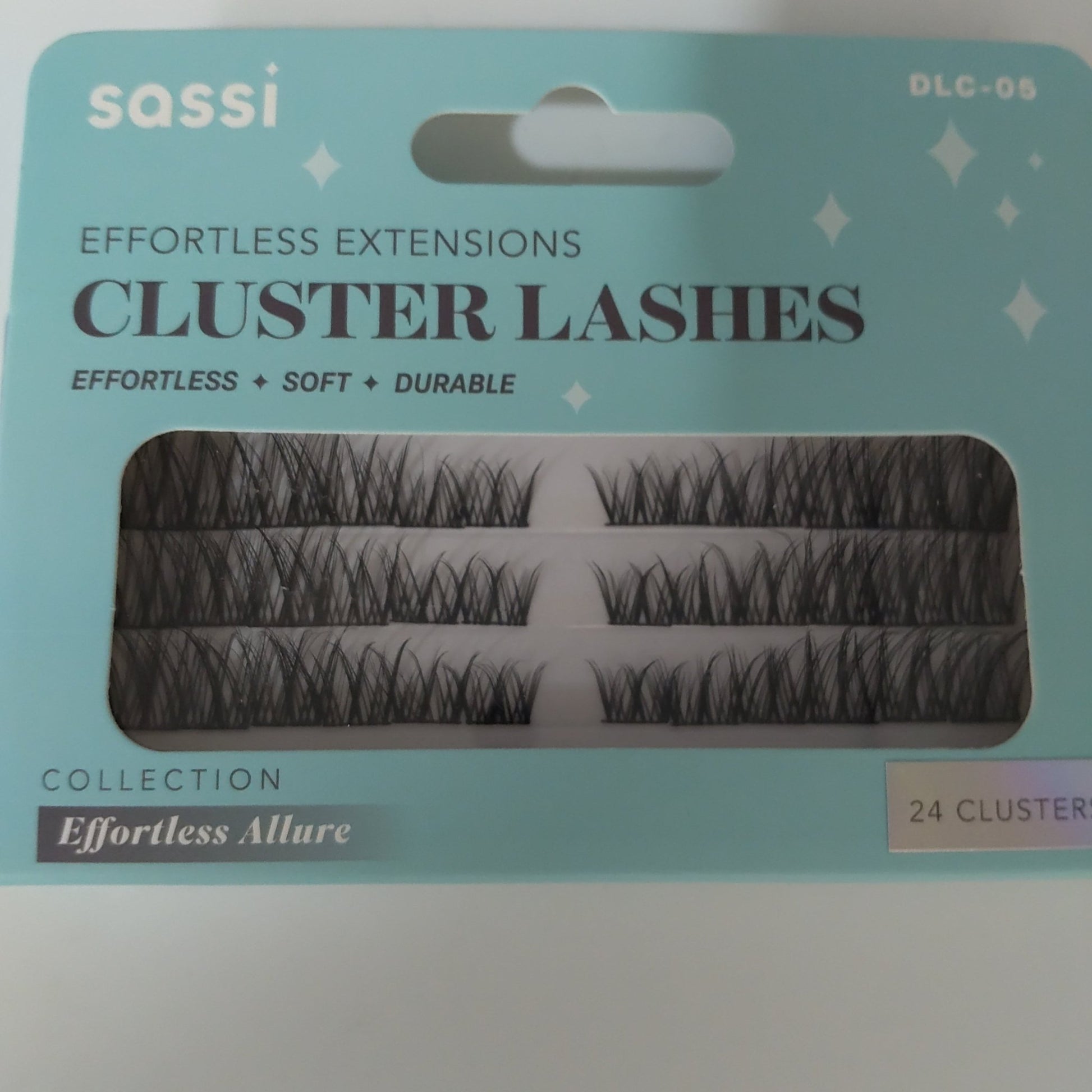Sassi Cluster Lashes | Effortless Allure | 24 Lash Clusters | Lightweight, Reusable Extensions for Natural - Looking Volume & Length - VIP Extensions
