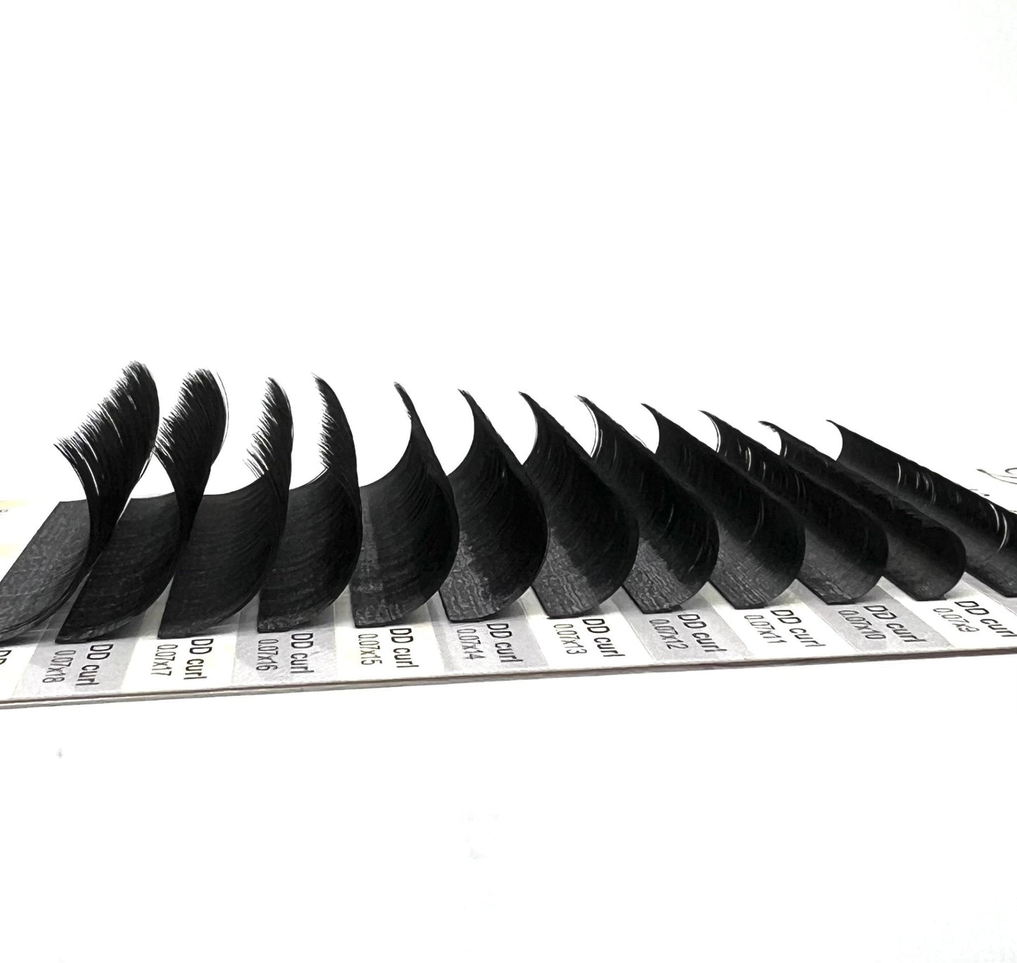 VIP Faux Mink Lash Extension 12 Lines DD Curl Mix 0.07 mm - VIP Extensions