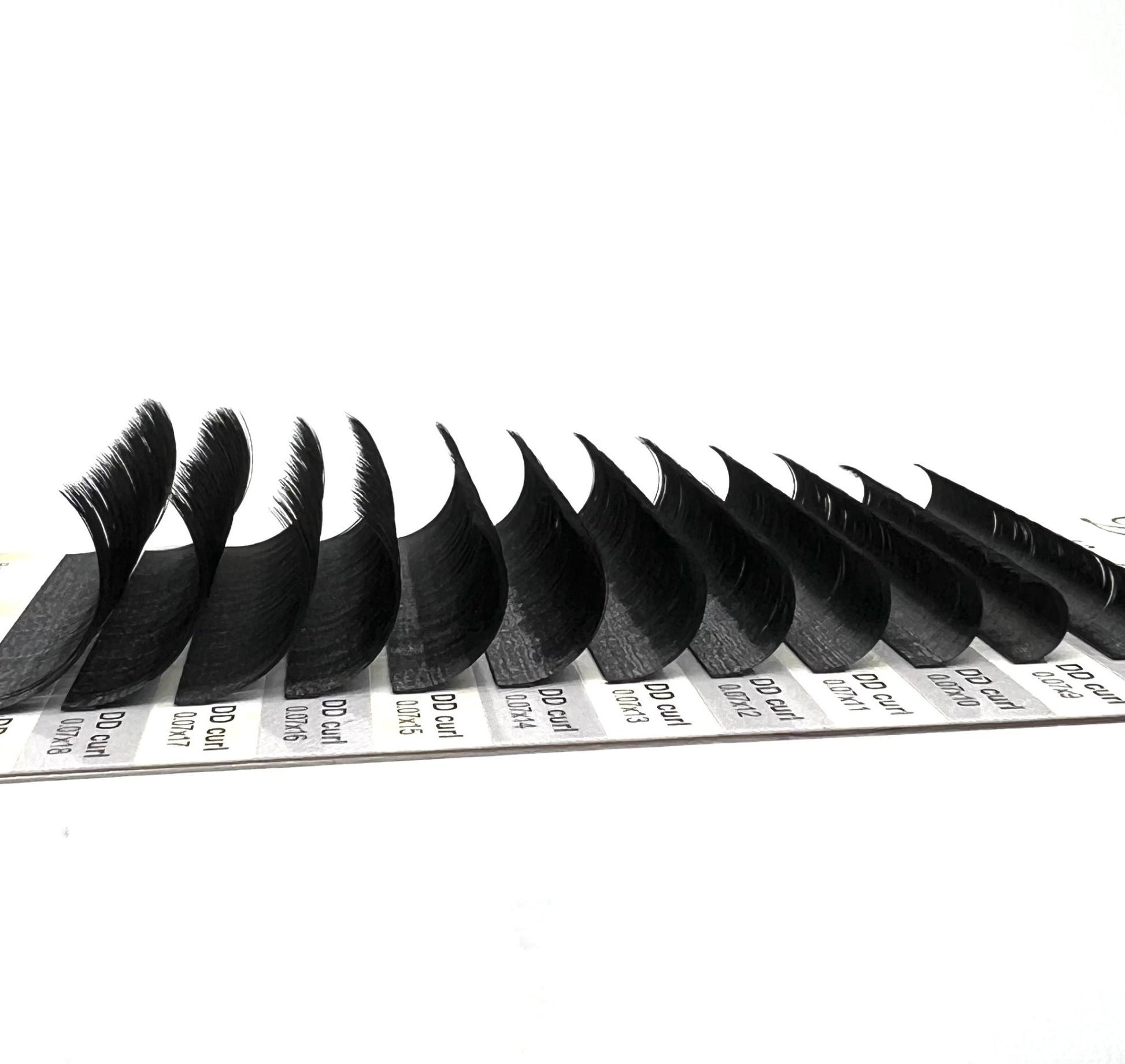VIP Faux Mink Lash Extension 12 Lines DD Curl Mix 0.07 mm - VIP Extensions