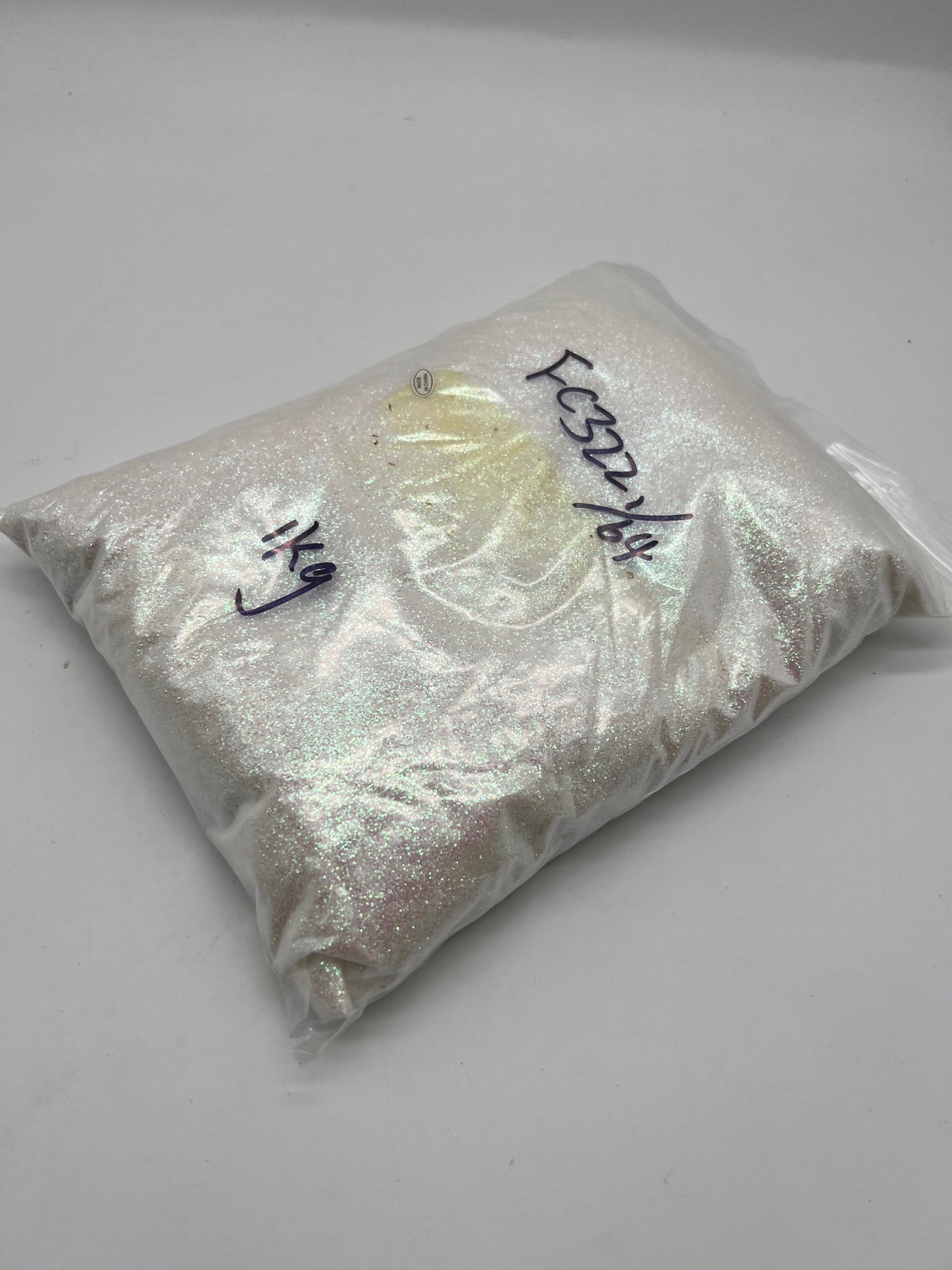 Glitter 1 kilograms bags (2.2 LBS) - VIP Extensions