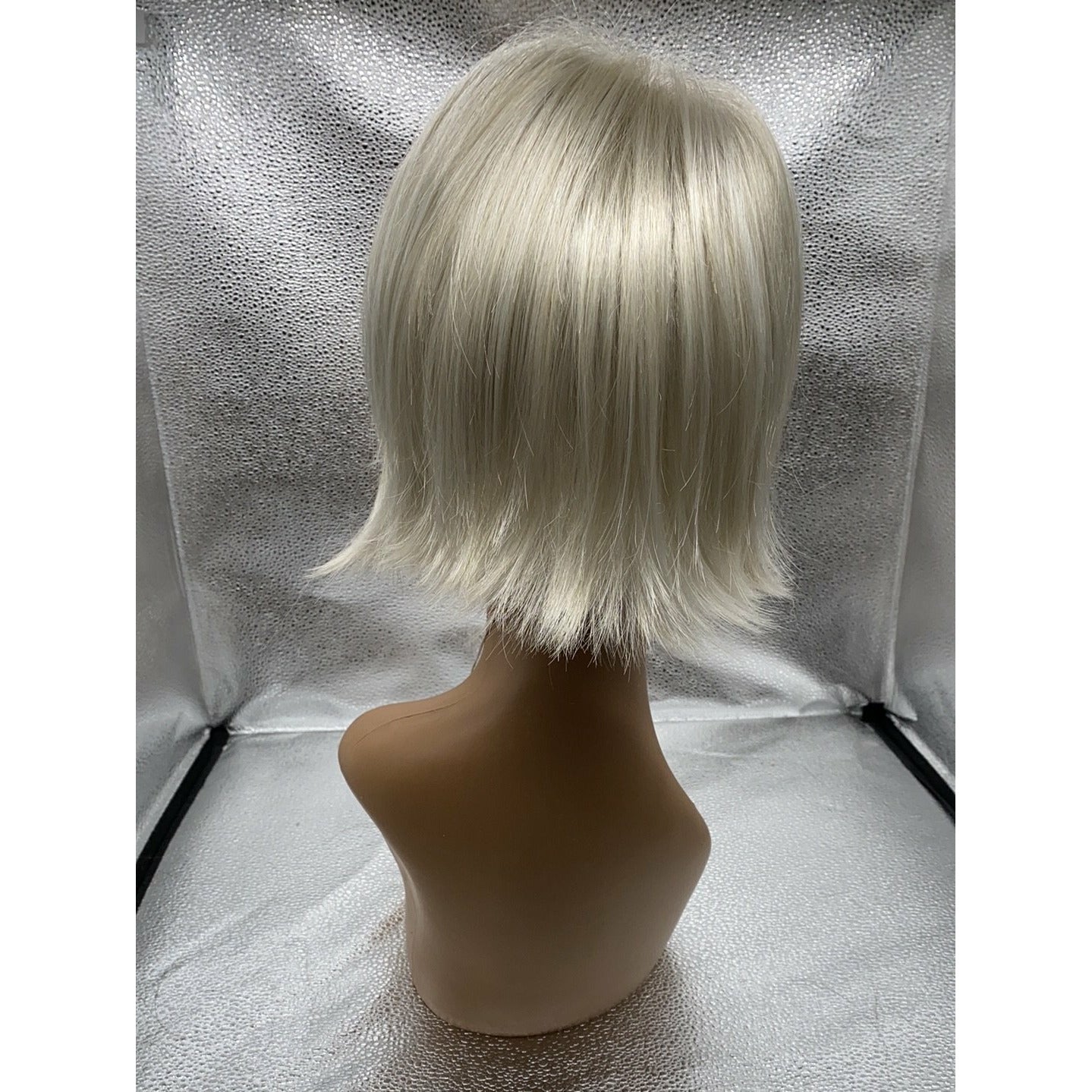 DARE TO FLAIR WIG By Gabor