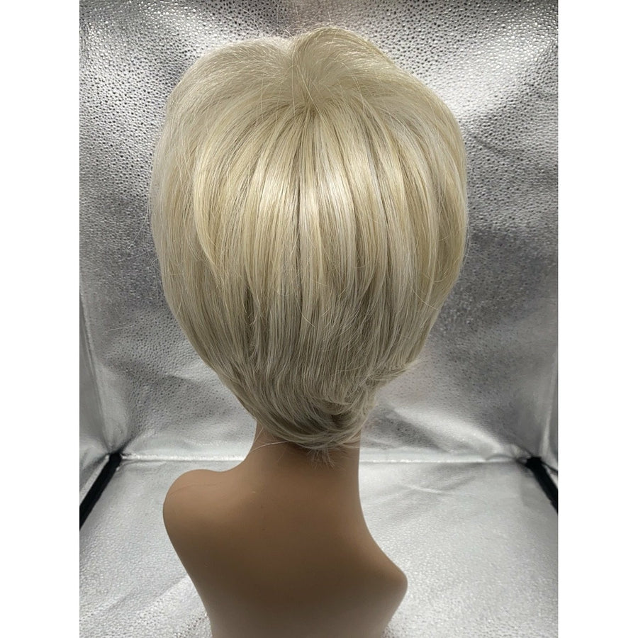 NEW! UP CLOSE & PERSONAL - Wig by Raquel Welch - VIP Extensions