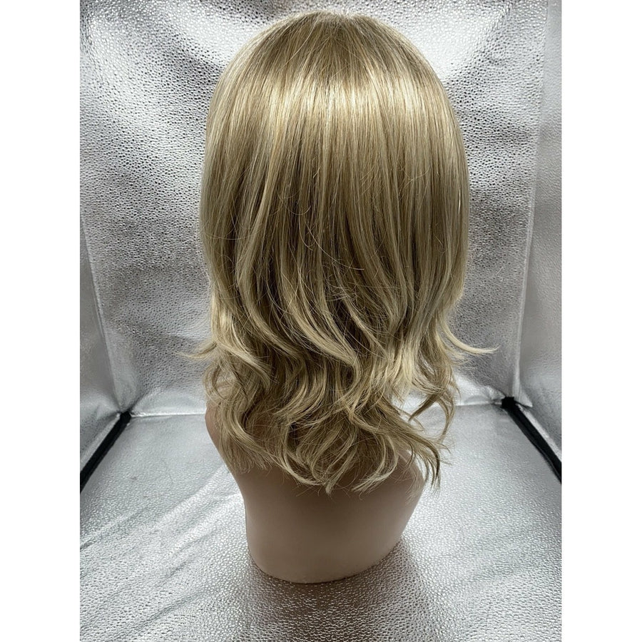 STOP TRAFFIC - Wig By Raquel Welch - VIP Extensions