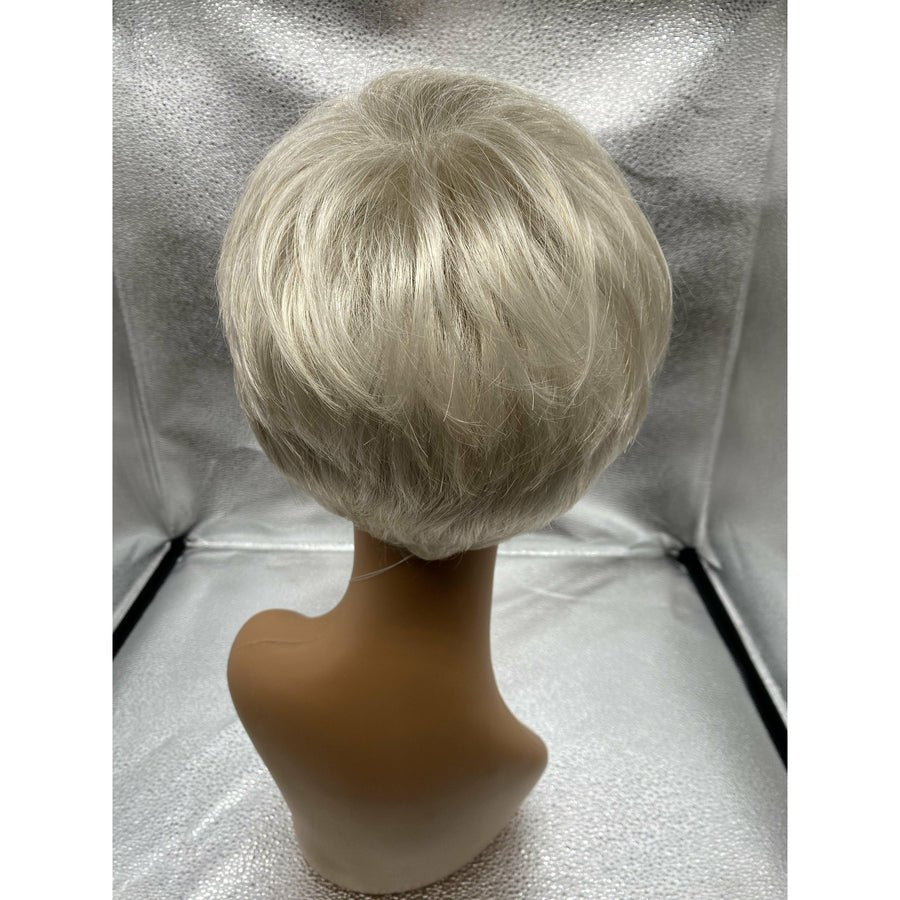 WINNER - Wig By Raquel Welch - VIP Extensions