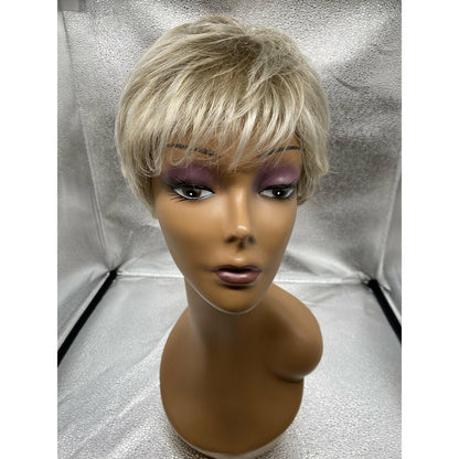 WINNER - Wig By Raquel Welch - VIP Extensions